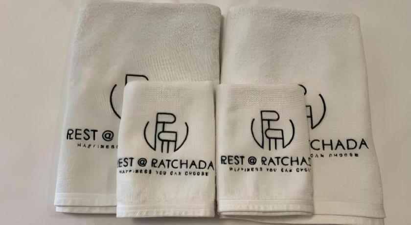 Rest@Ratchada Hotel Bangkok Exteriör bild